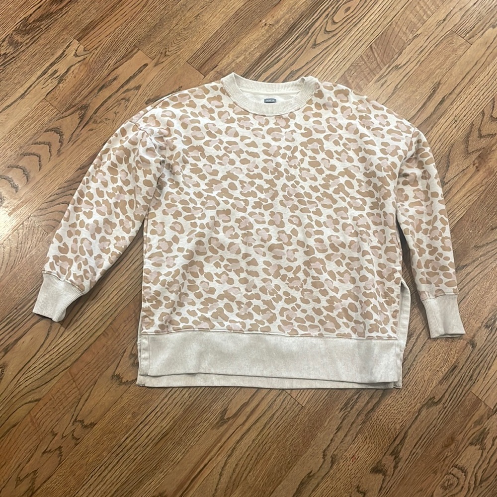 Aerie leopard sweatshirt size small
